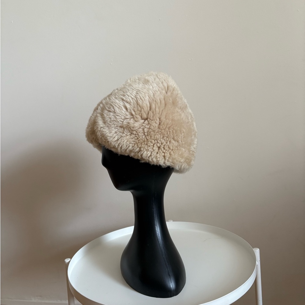Vintage real shearling fur hat